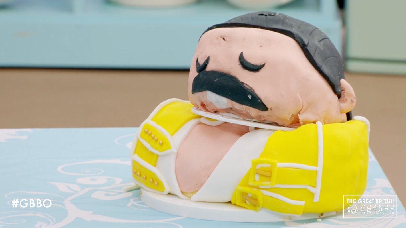 La horrorosa tarta de Freddie Mercury que espantó a toda Inglaterra